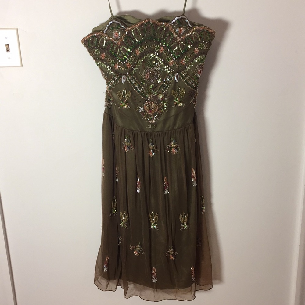 Kay Unger size 10 strapless dress